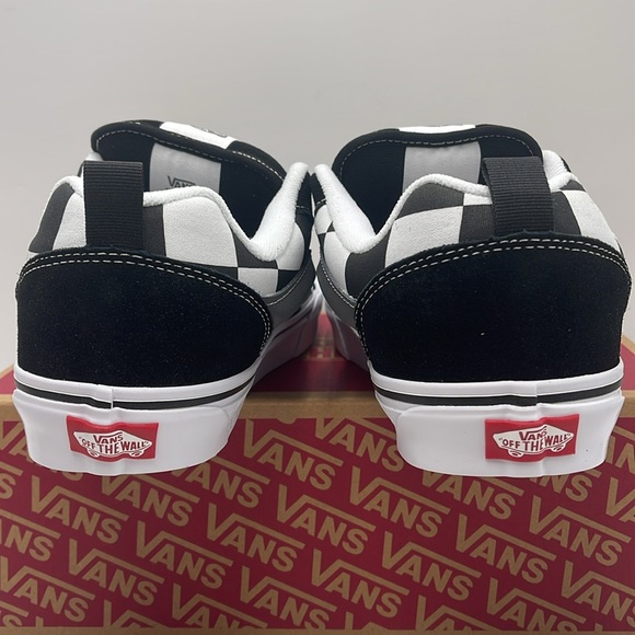 Vans Men’s Knu Skool
Mega Check Black
VN0009QCCJJ
Sneakers - Picture 13 of 16